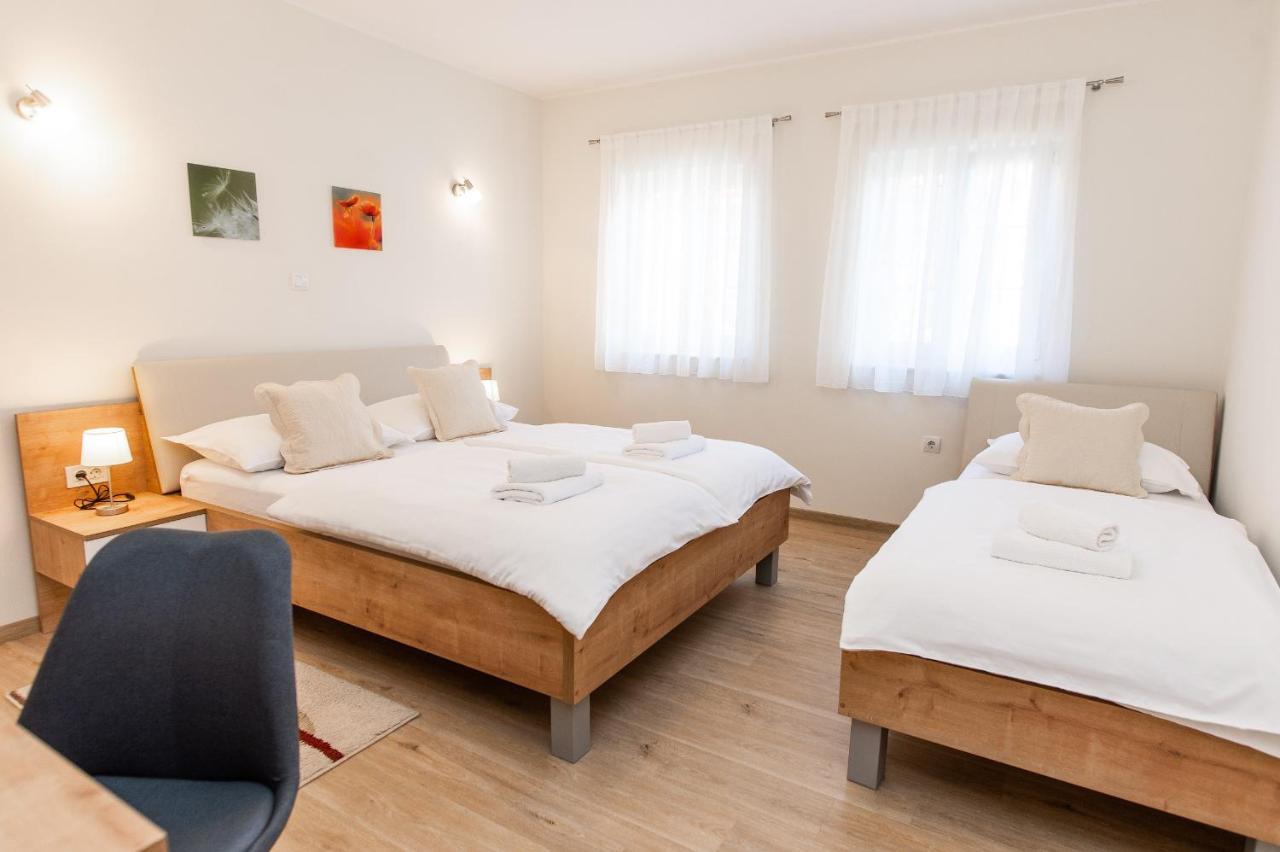 Guest House Ankora Skradin Extérieur photo